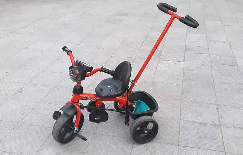 kids trike with handle